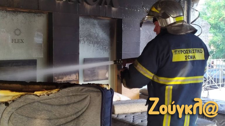 Φωτιά σε κατάστημα στρωμάτων στη λεωφόρο Κηφισίας